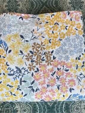 Floral Cotton Sheet Set - White with Yellow, Pink, Blue & Brown Flowers